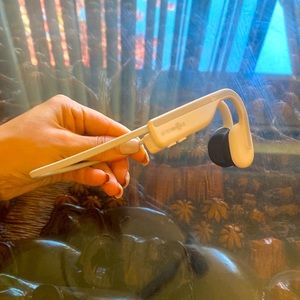 Shokz OpenMove Headphones White